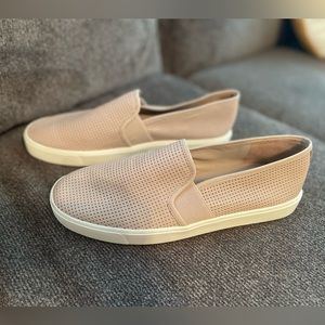 Vince Blair Slip Ons in Marble Size 9.5